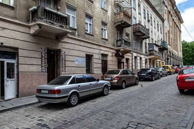 Апартаменты Romantic apartment in the center of Lviv Львов-8